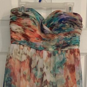 Beautiful “watercolor” strapless maxi dress